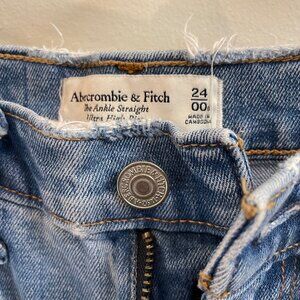 Abercrombie Ankle Straight Ultra High Rise Jeans (24/00S)